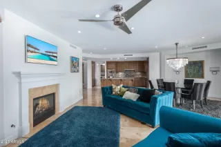Photo #3: 6271046 Listing