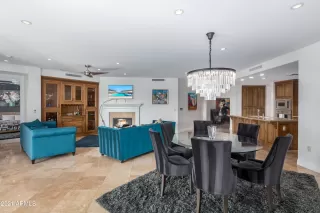 Photo #6: 6271046 Listing