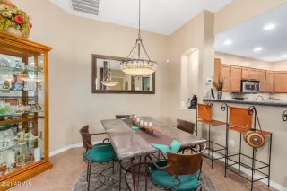 Photo #4: 6271100 Listing 