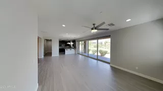 Photo #4: 6271143 Listing