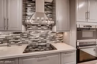 Photo #6: 6271200 Listing 