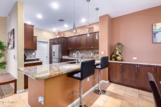 Photo #6: 6271239 Listing 