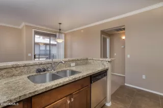 Photo #6: 6271475 Listing