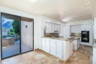 Photo #6: 6271568 Listing