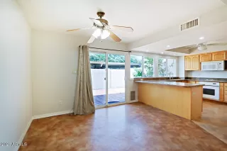 Photo #5: 6271654 Listing