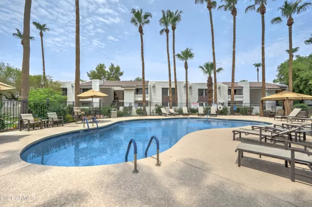 MLS: 6271660 Condo For Sale