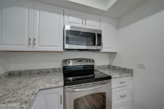 Photo #2: 6271660 Listing 