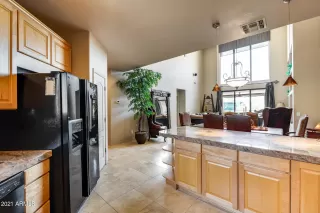 Photo #6: 6271885 Listing