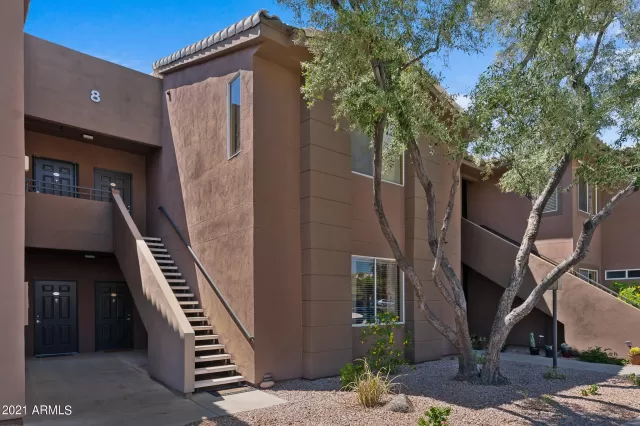 MLS: 6272223 Condo For Sale