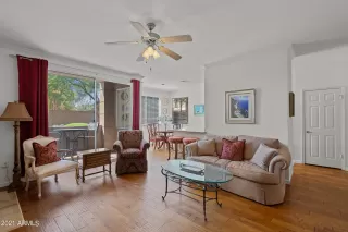 Photo #2: 6272223 Listing