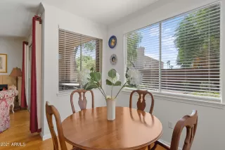 Photo #4: 6272223 Listing