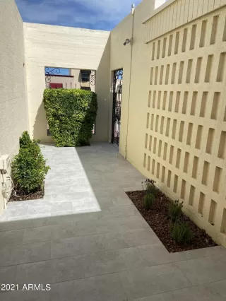 Photo #2: 6272228 Listing