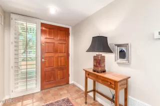Photo #2: 6272234 Listing