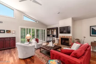 Photo #3: 6272234 Listing