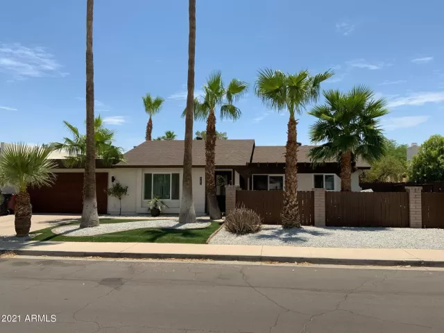 MLS: 6272315 Condo For Sale