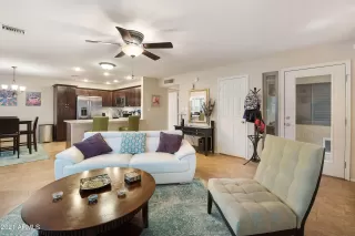 Photo #6: 6272459 Listing 