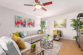 Photo #1: 6272600 Listing