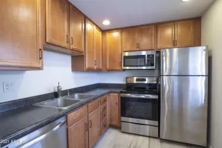 Photo #5: 6272876 Listing 