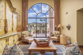 Photo #5: 6273092 Listing