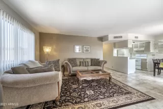 Photo #3: 6273318 Listing