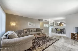 Photo #4: 6273318 Listing