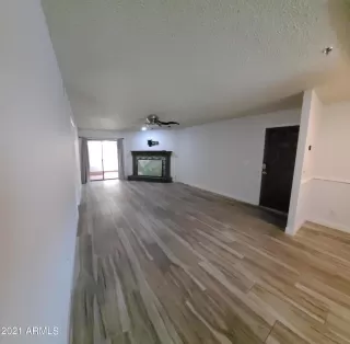 Photo #4: 6274006 Listing