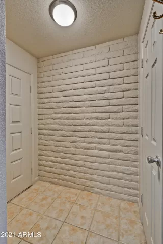 Photo #3: 6274122 Listing 