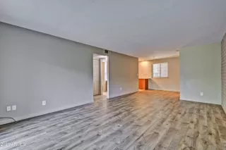 Photo #5: 6274122 Listing 