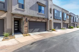 Photo #2: 6274418 Listing