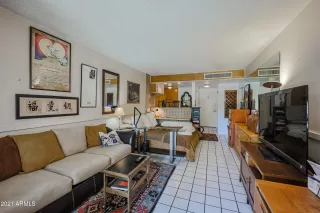 Photo #4: 6274971 Listing