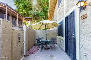 Photo #4: 6274992 Listing