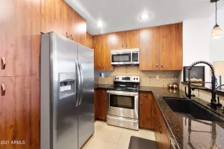 Photo #6: 6275128 Listing