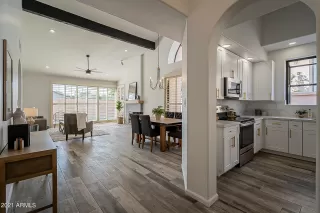 Photo #4: 6275185 Listing