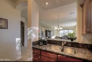 Photo #3: 6275230 Listing