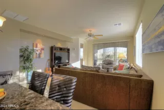 Photo #6: 6275230 Listing