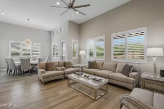 Photo #6: 6275234 Listing