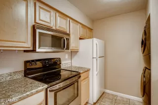 Photo #5: 6275689 Listing