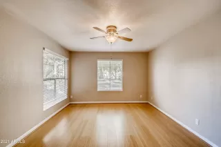 Photo #6: 6275689 Listing