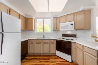 Photo #3: 6275925 Listing