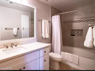 Photo #5: 6276024 Listing