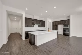 Photo #3: 6276140 Listing 