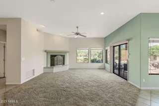 Photo #4: 6276199 Listing