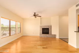 Photo #5: 6276272 Listing