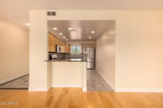 Photo #6: 6276272 Listing