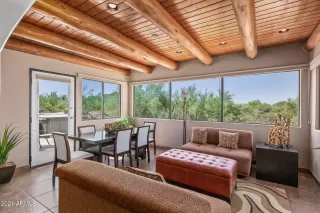 Photo #2: 6276436 Listing 