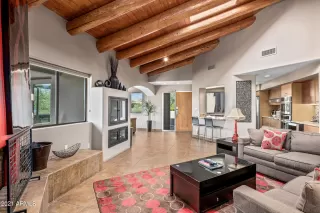 Photo #4: 6276436 Listing 