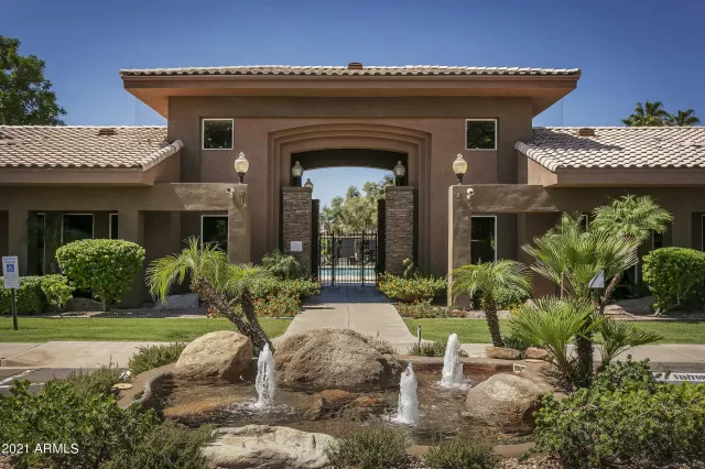 MLS: 6276623 Condo For Sale