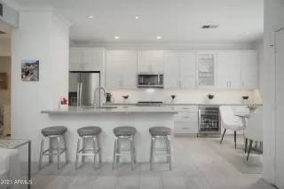 Photo #4: 6276623 Listing