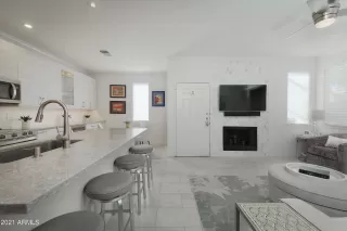 Photo #5: 6276623 Listing