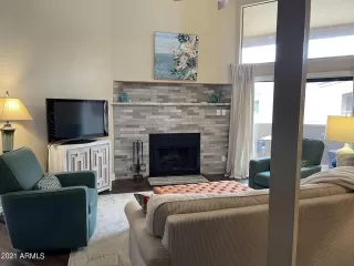 Photo #1: 6276860 Listing